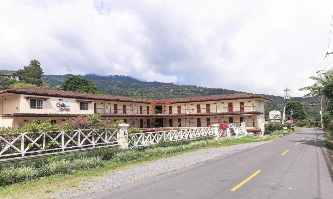 Hotel Valle Del Rio Boquete Exteriör bild